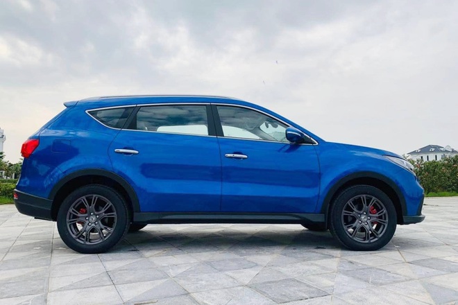 SUV 7 chỗ này giảm giá còn 430 triệu tại Việt Nam: Ngang cỡ CR-V, có phanh điện tử, cửa sổ trời toàn cảnh như xe tiền tỷ - Ảnh 3