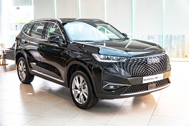 Haval H6 tiếp tục ưu đãi mạnh tay: Giảm 100 triệu và trả 50% trước bạ không phân biệt tỉnh thành - Ảnh 1