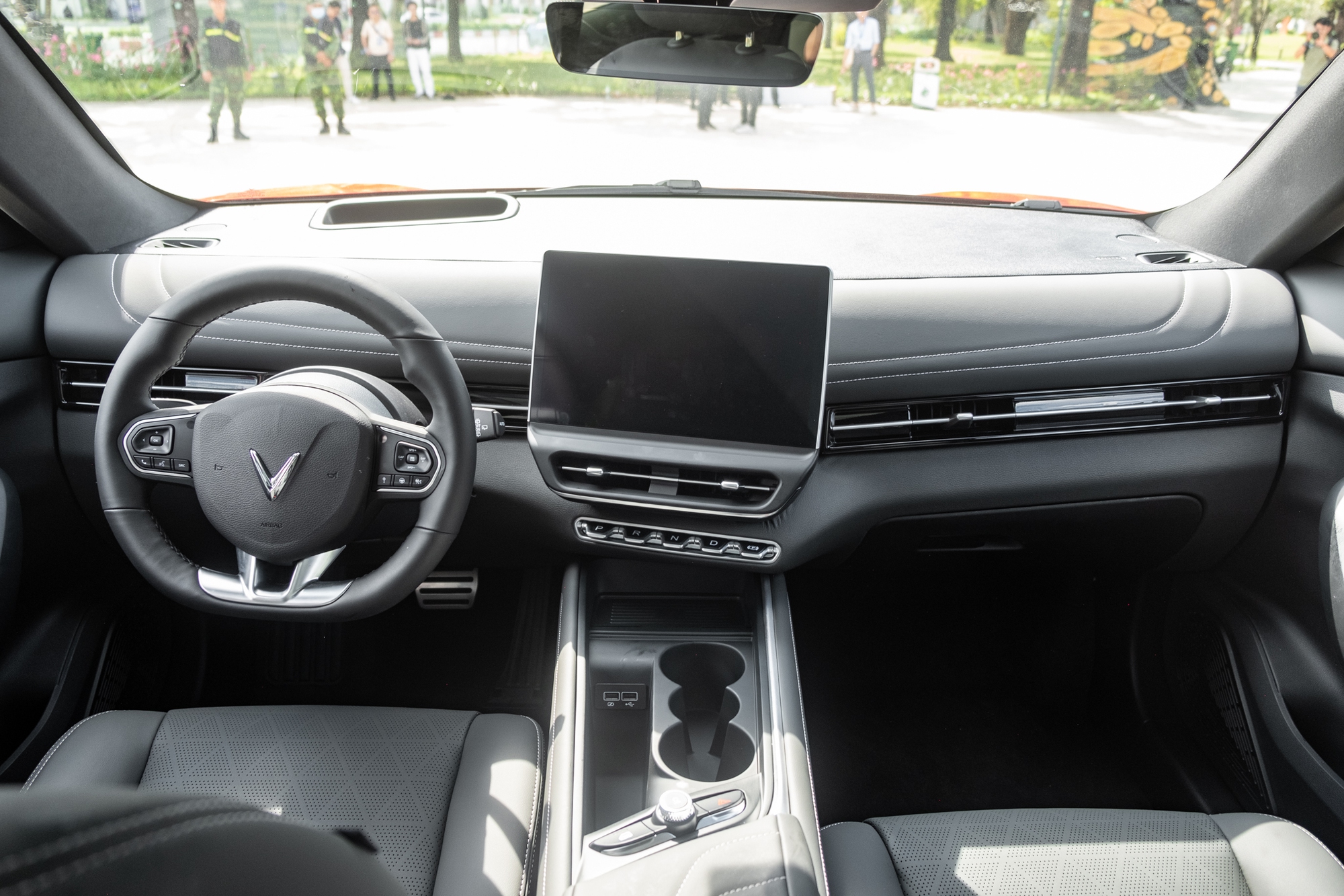 VinFast VF 7 đi 600km rẻ hơn 150 triệu so với giá mới, người bán khẳng định đây là chiếc cũ đầu tiên trên thị trường - Ảnh 4