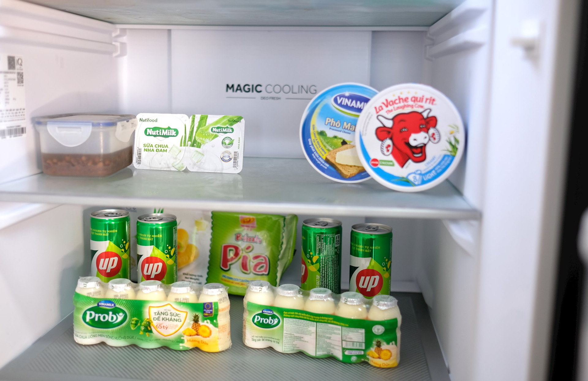 Đây là mẫu tủ lạnh 'ngon-bổ-rẻ' từ Aqua với ngăn đông dưới, thiết kế Color AI độc đáo, giá 15 triệu đồng - Ảnh 5