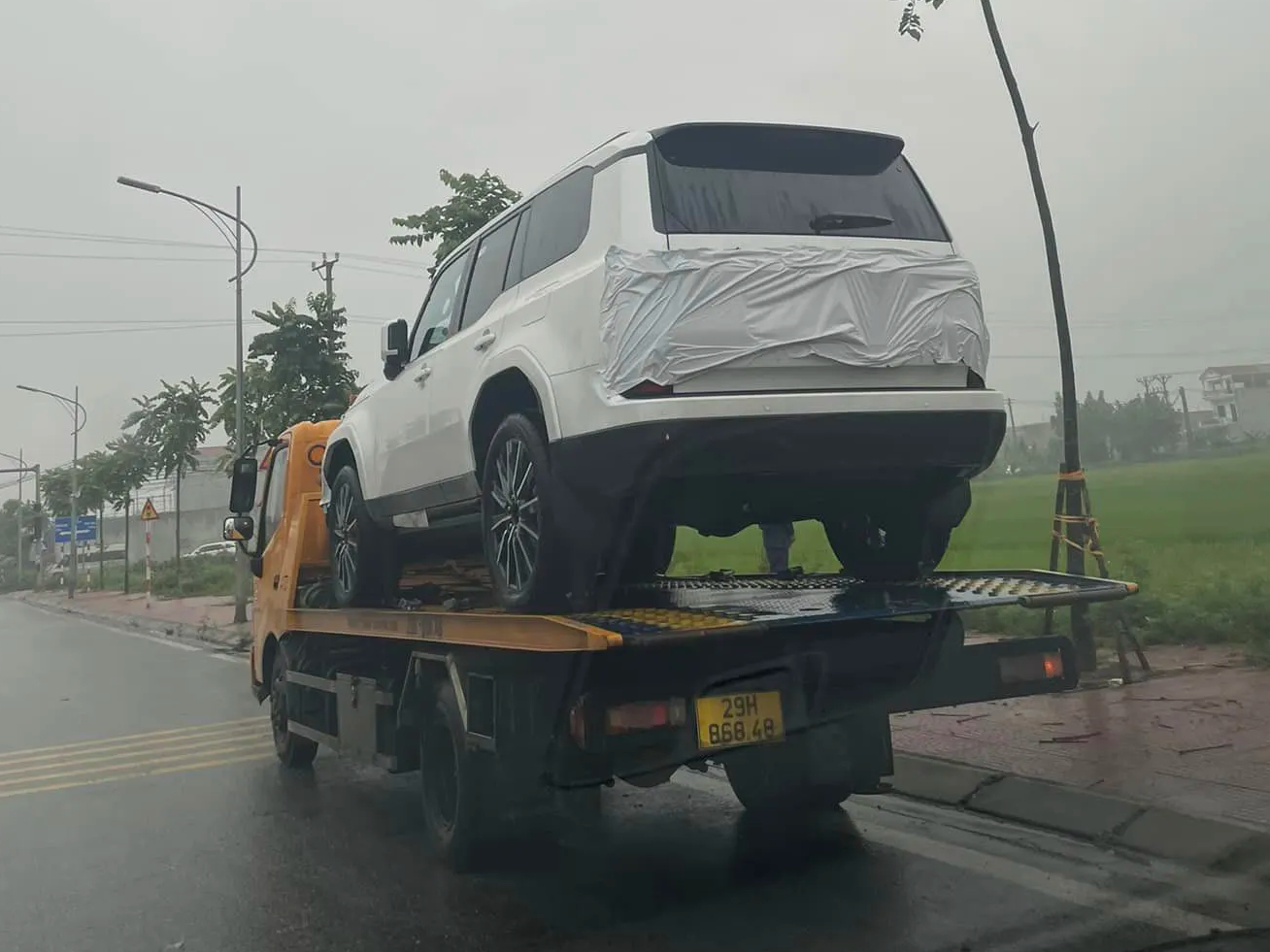 Lexus GX 2024 đã về Việt Nam: Bản Luxury giá dự kiến gần 6 tỷ, dễ thành hàng hot với nhiều thay đổi, vuông vức như 'Mẹc G' - Ảnh 1