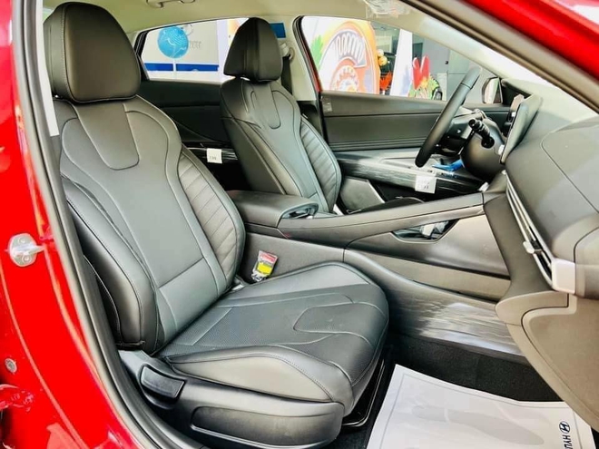 Hyundai Elantra giảm giá tới 125 triệu tại đại lý: Bản cao cấp còn hơn 600 triệu, đấu Civic với giá chỉ ngang City - Ảnh 8