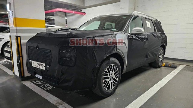 Hyundai Palisade đời mới lộ diện: Dáng khối hộp như Santa Fe, thiết kế lột xác từ ngoài vào trong, sẽ làm khó Teramont, Explorer - Ảnh 1