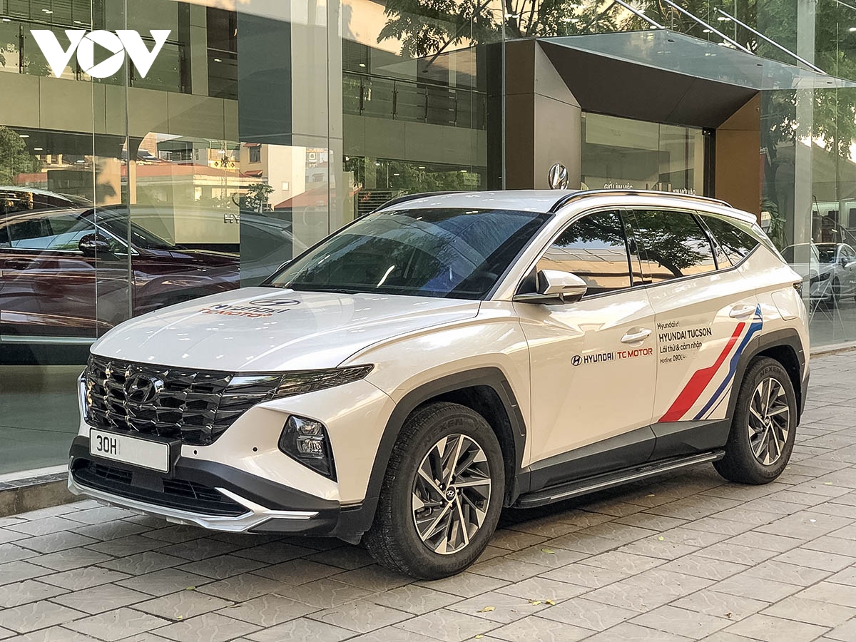 Đại lý gặp khó khi khách hàng đồng loạt "nín thở" đợi ưu đãi trước bạ - Ảnh 3