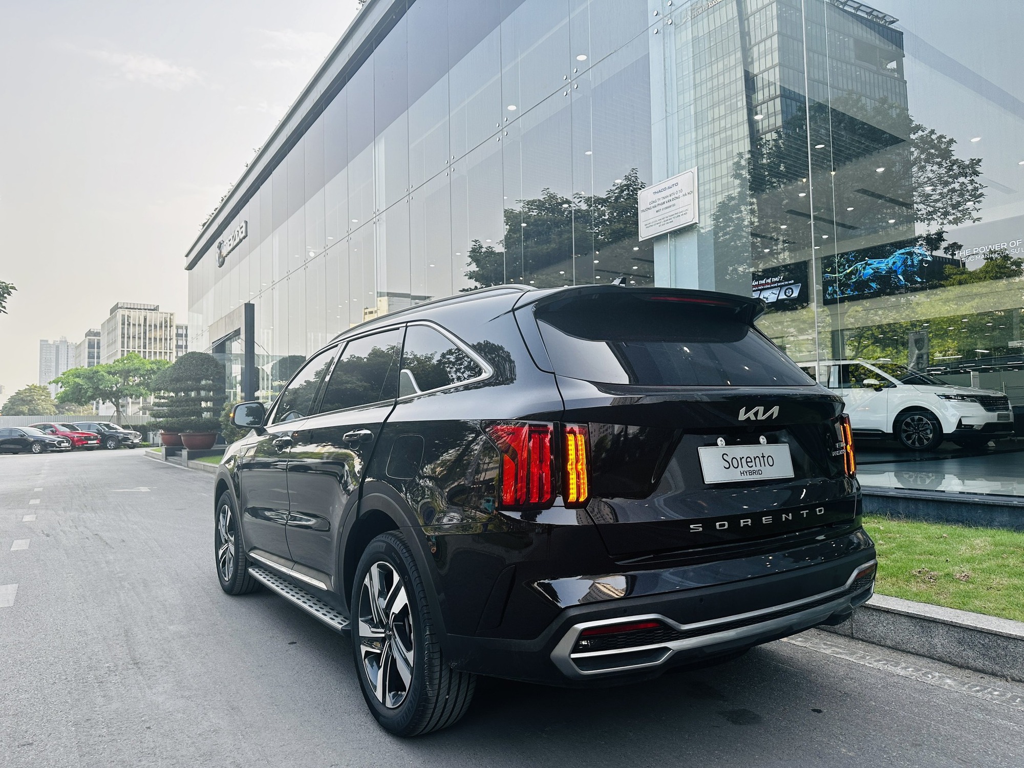 Kia Sorento hybrid xả kho, giảm giá mạnh tại đại lý, thấp hơn cả Honda CR-V hybrid - Ảnh 3