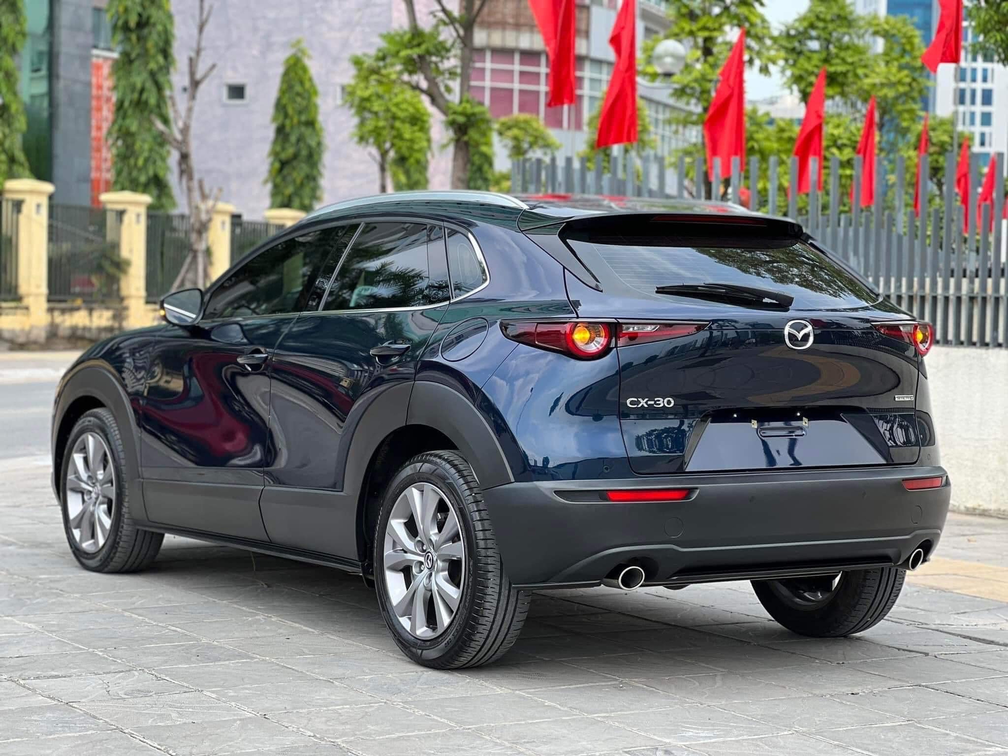 Loạt xe Mazda nhập tăng giá: CX-3 'phá' mức giá thấp kỷ lục từng xác lập, Mazda2 vẫn rẻ nhất phân khúc - Ảnh 12