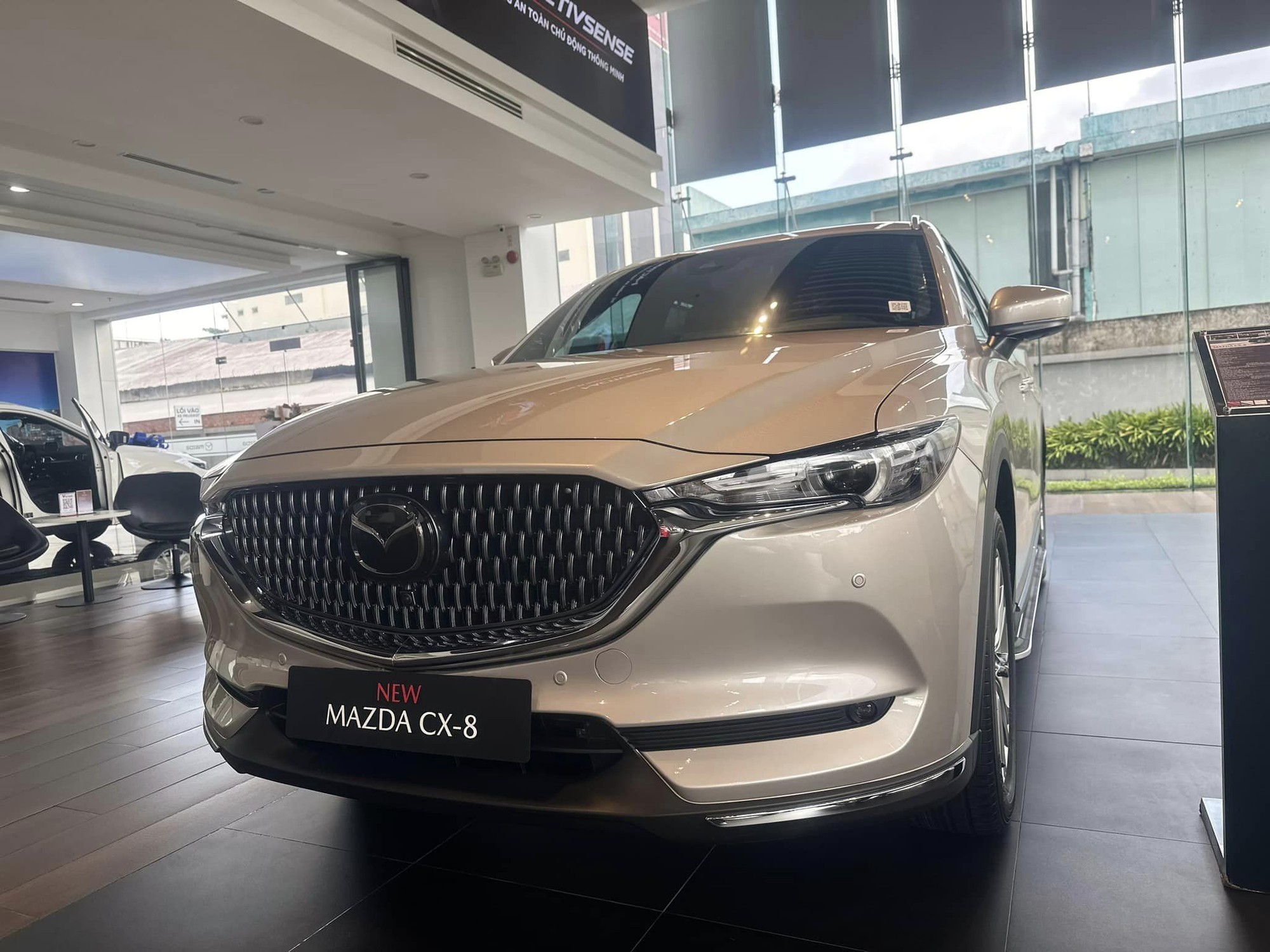 Loạt xe Mazda nhập tăng giá: CX-3 'phá' mức giá thấp kỷ lục từng xác lập, Mazda2 vẫn rẻ nhất phân khúc - Ảnh 14