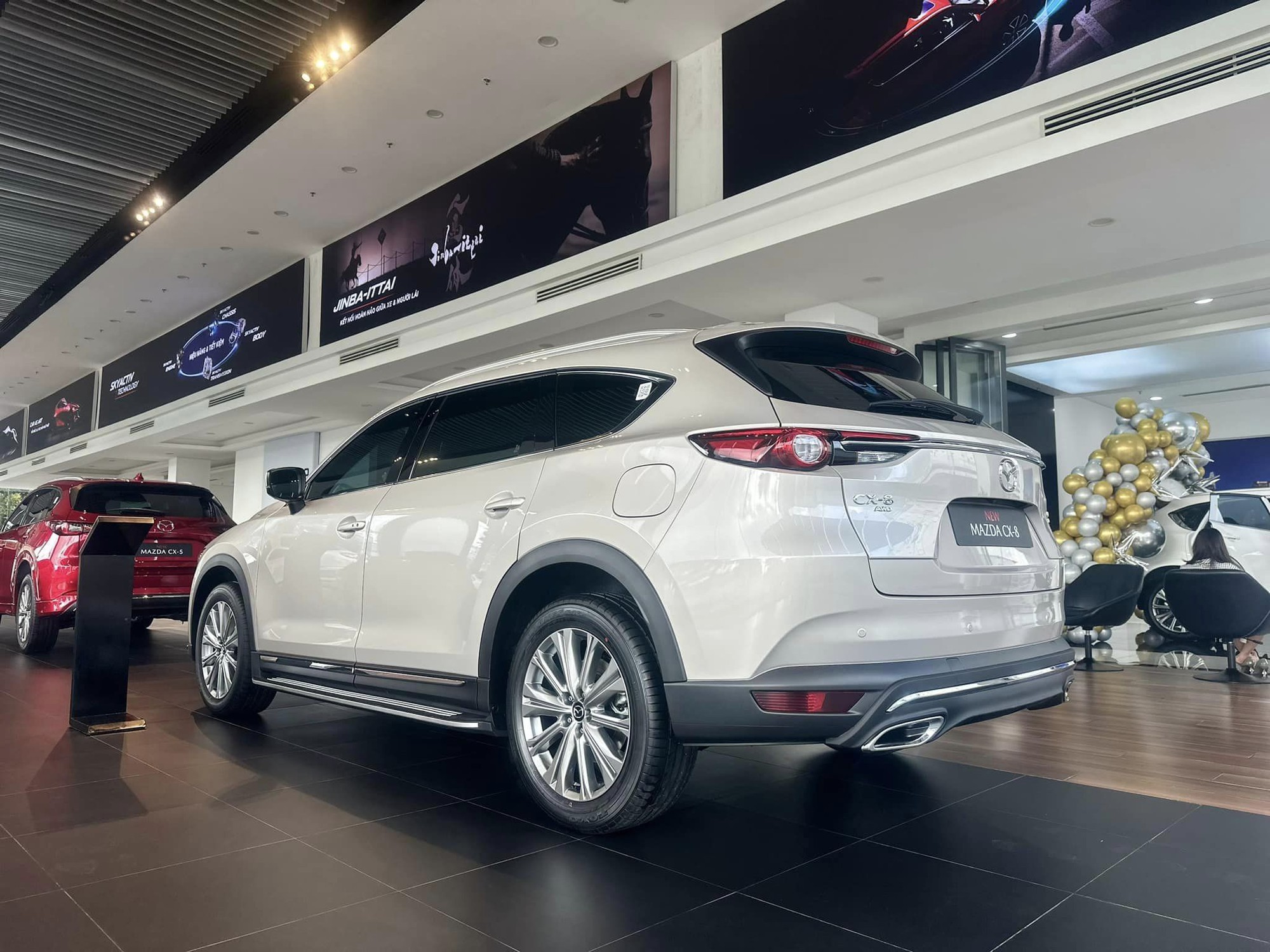 Loạt xe Mazda nhập tăng giá: CX-3 'phá' mức giá thấp kỷ lục từng xác lập, Mazda2 vẫn rẻ nhất phân khúc - Ảnh 15