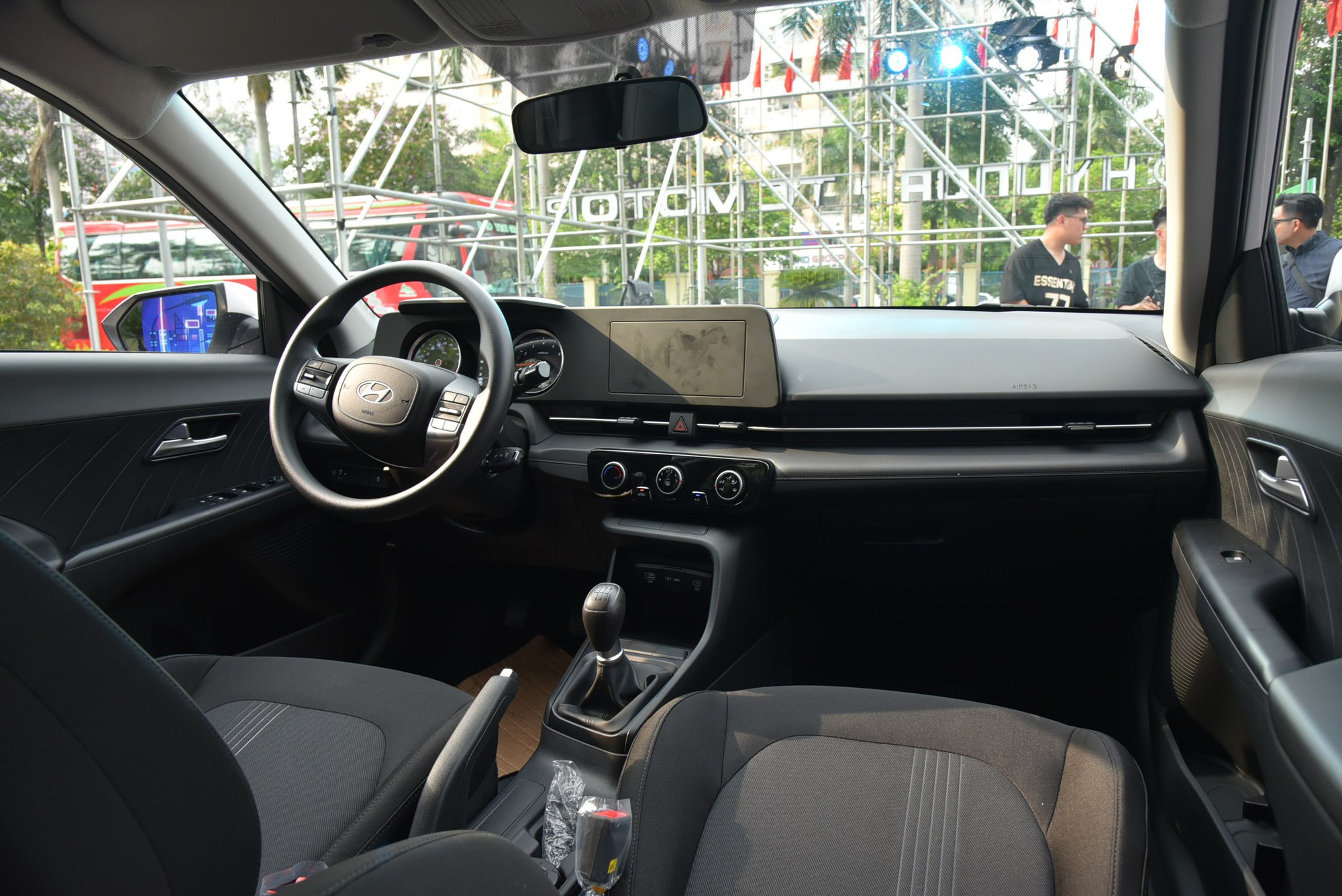 Hyundai Accent 2024 có 4 bản, chênh 50 triệu, nếu không biết khác gì nhau và nên mua bản nào thì bảng so sánh này sẽ là thứ bạn cần - Ảnh 3