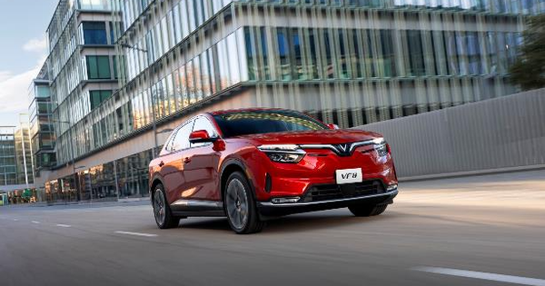 Chủ xe VinFast hưởng lợi thế nào nếu bán cho Chợ Tốt, lên đời xe điện