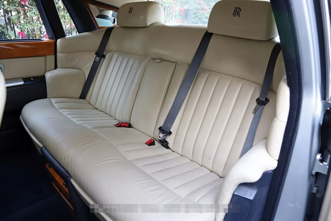 Những ai muốn chơi xe sang cũ coi chừng sụp hố: Tiền sửa quá cả tiền xe, được 1 nhưng phải bỏ ra 2 - Ảnh 9