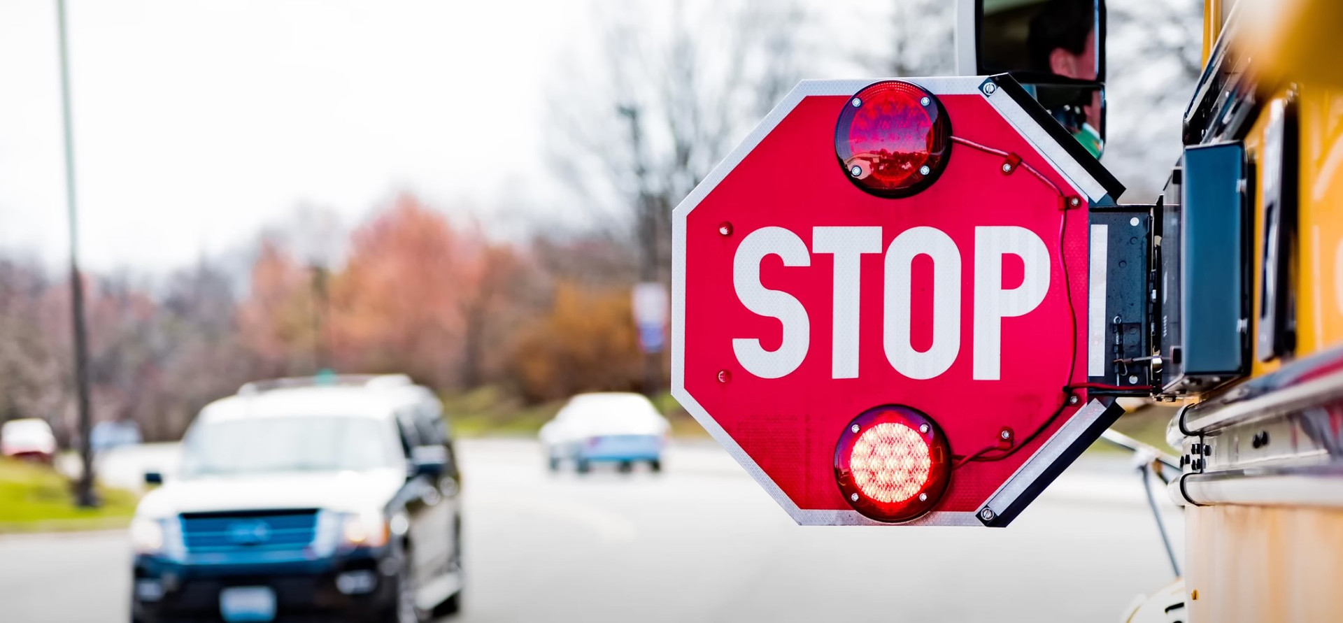 Những đặc điểm giúp xe chở học sinh của nước Mỹ an toàn nhất thế giới - Ảnh 4