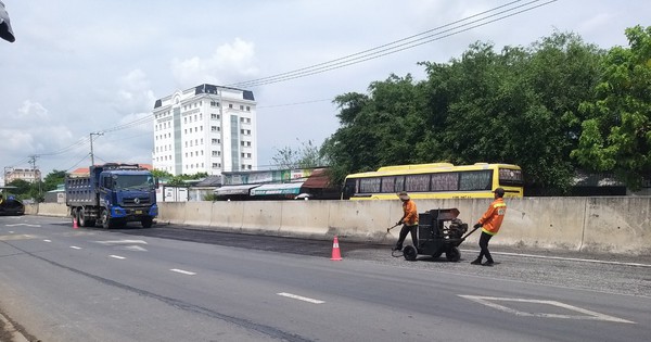 Sửa chữa toàn bộ mặt đường quốc lộ 1 đoạn tránh TP.Tân An bị sụt lún, ngập nước