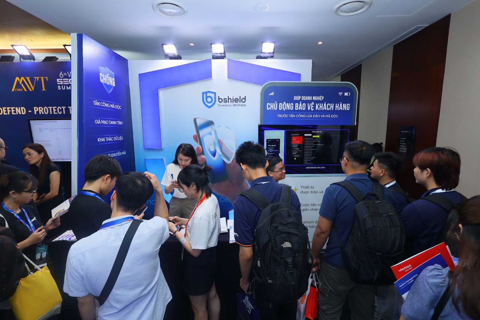 Chuyên gia bảo mật hé lộ 2 thủ thuật đánh cắp dữ liệu ngân hàng trên smartphone – người dùng Việt rất dễ mắc phải - Ảnh 4