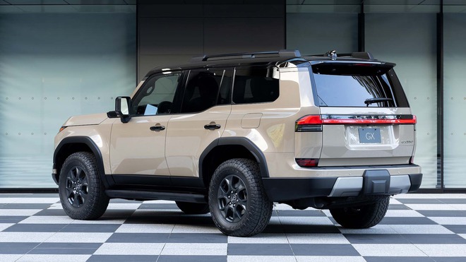 Lexus GX 2024 lộ diện tại Việt Nam: Giá dự kiến 6 tỷ, đã về đại lý nhưng số lượng siêu hiếm - Ảnh 9