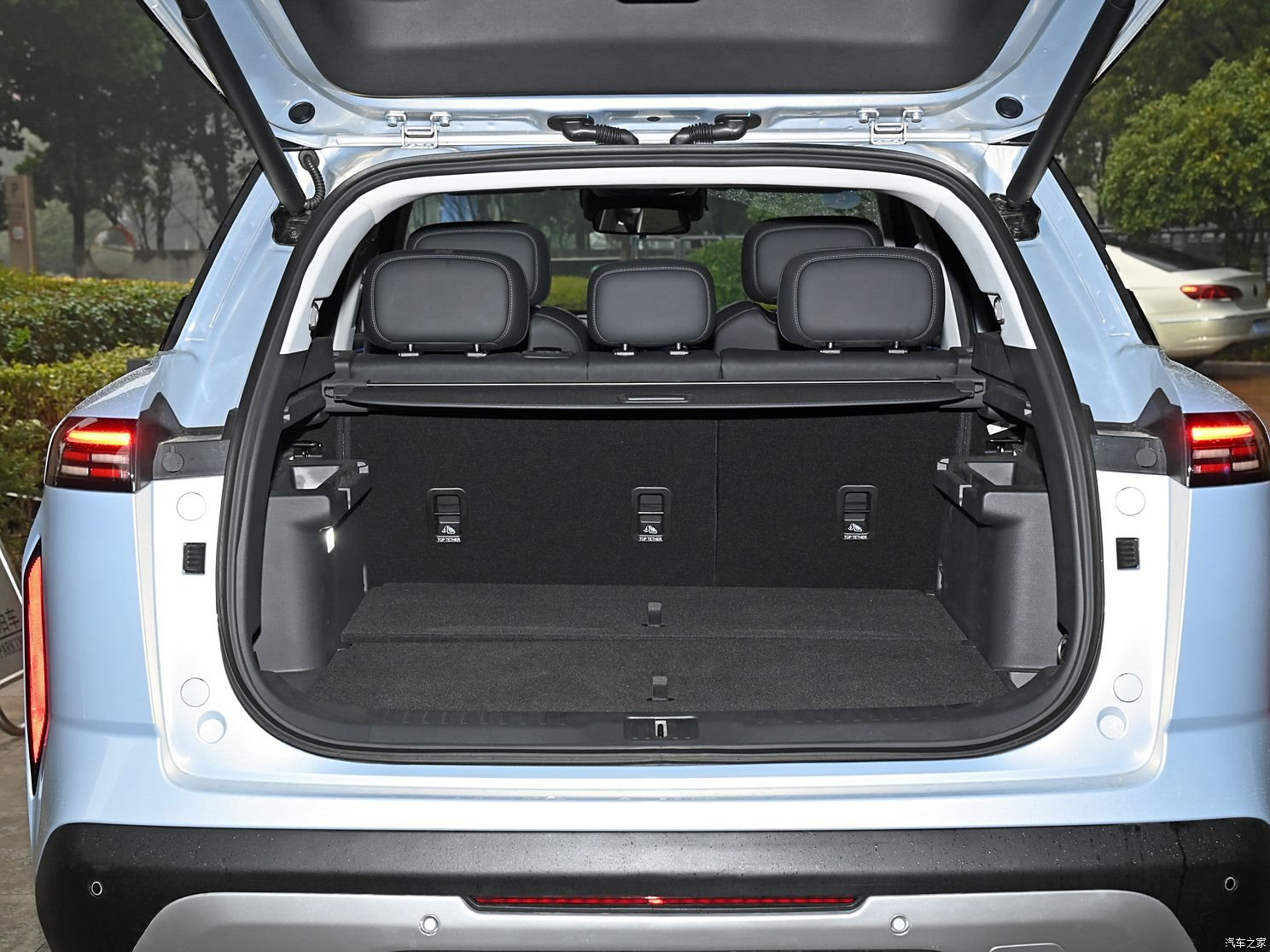 Hãng xe rót 800 triệu USD xây nhà máy tại Việt Nam ra mắt SUV siêu tiết kiệm xăng, giá chỉ từ 456 triệu đồng đe dọa Mazda CX-5 - Ảnh 5