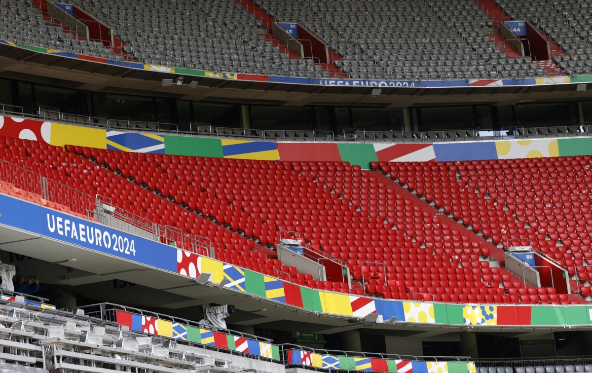 Khách Việt chi đậm cho tour xem EURO 2024 - Ảnh 1