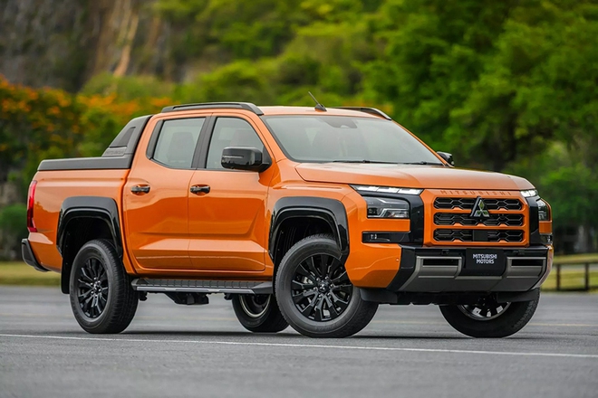 Nhiều bán tải mới ra mắt Việt Nam năm nay đấu Ranger: Triton 2024 lột xác, có mẫu lần đầu xuất hiện, giá dưới 500 triệu đồng - Ảnh 4