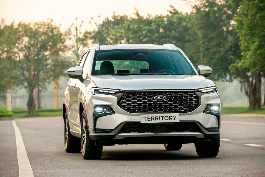 Loạt SUV cỡ C đáng mua nhất thị trường Việt: Toàn hàng 'quốc dân', xe 'made in Việt Nam' nổi trội nhất - Ảnh 6