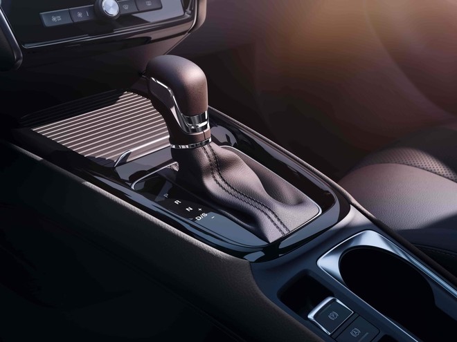 Chiếc sedan hạng C rẻ nhất Việt Nam ồ ạt xả hàng, giá xuống ngang ngửa xe hạng A - Ảnh 6