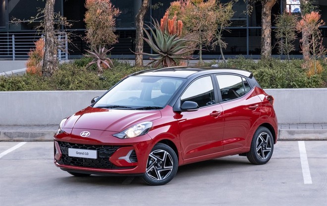 Hyundai i10 2024 lần đầu lộ diện tại Việt Nam: Mặt trước mới, đèn hậu theo 'trend', dễ trở lại ngôi vương phân khúc A - Ảnh 4