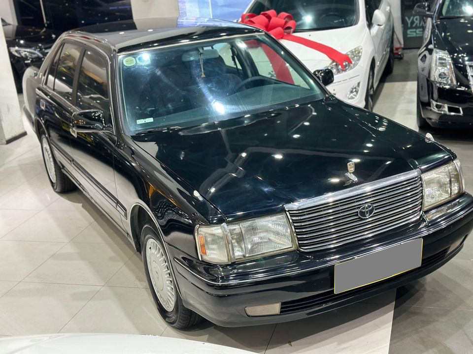 Dân chơi Việt độ lại Toyota Crown 49 năm tuổi như xe mới: Mất 120 ngày để hoàn thiện, có chi tiết giống Bentley - Ảnh 9