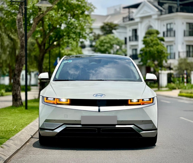 Rao bán Hyundai Ioniq 5 chạy 8.000 km giá 1,28 tỷ đồng, dân buôn xe cũ nhận định: Hợp với người thích trải nghiệm, hoặc có vài xe ở nhà - Ảnh 3