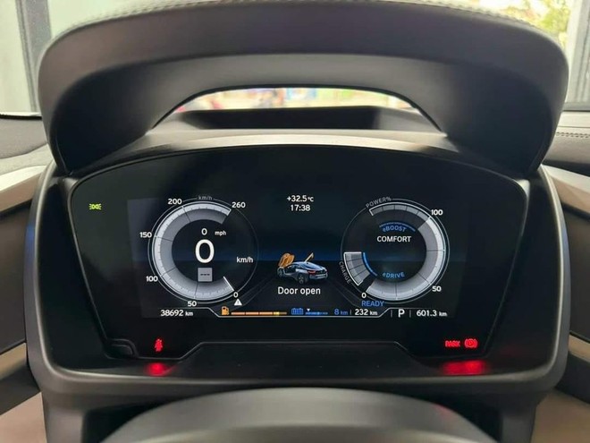 Hàng 'hot' một thời BMW i8 giá chỉ còn chưa đến 3 tỷ: Đã độ nhiều chi tiết, người bán cam kết 'bốn không' - Ảnh 4