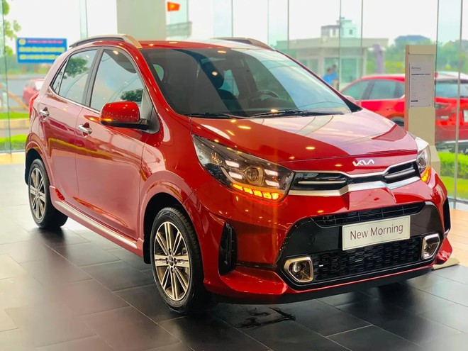 Chênh 11 triệu đồng, Hyundai Grand i10 và Kia Morning bản cao nhất hơn thua gì: Chọn an toàn hay thêm chút tiện nghi và sức mạnh động cơ - Ảnh 2