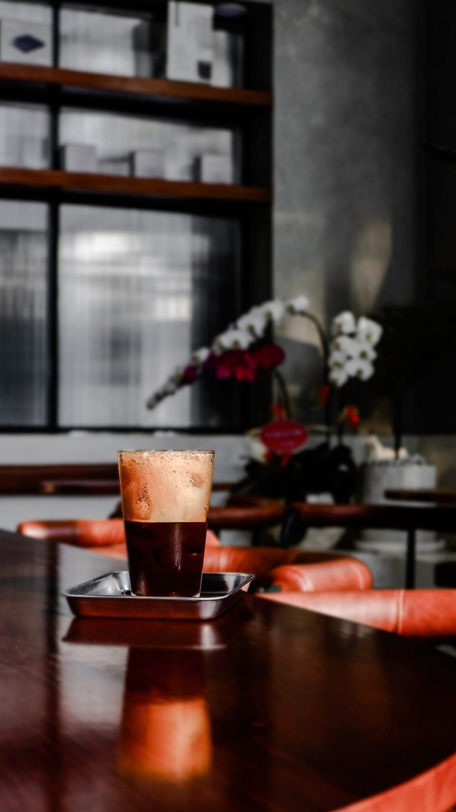 Thương hiệu cà phê trùng tên với studio Châu Bùi bị quay lén vội vã lên tiếng đính chính trước khi "vạ lây" - Ảnh 4