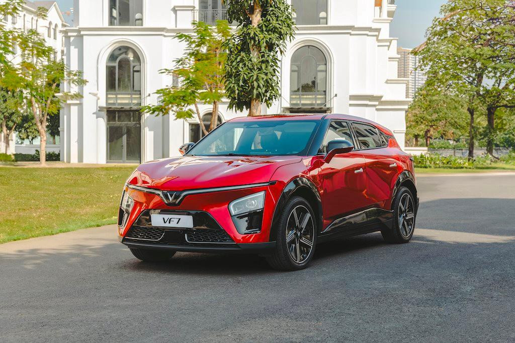 Những mẫu xe dưới 1 tỷ đồng bạn tuyệt đối không nên bỏ qua - cỗ máy 'made in Việt Nam' sở hữu nhiều tính năng vượt đối thủ - Ảnh 2