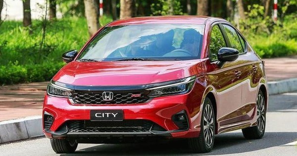 Honda City bất ngờ giảm mạnh tại đại lý, giá mới không tới 500 triệu đồng, quyết đua doanh số với Hyundai Accent và Toyota Vios