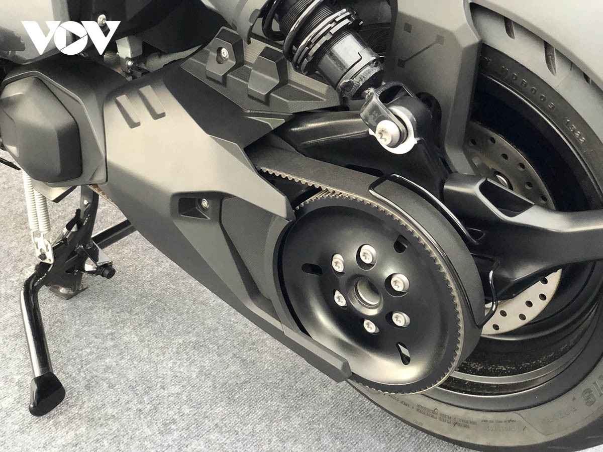 Xe ga điện BMW CE 04 giá đắt gấp 7 lần Honda SH có gì? - Ảnh 8