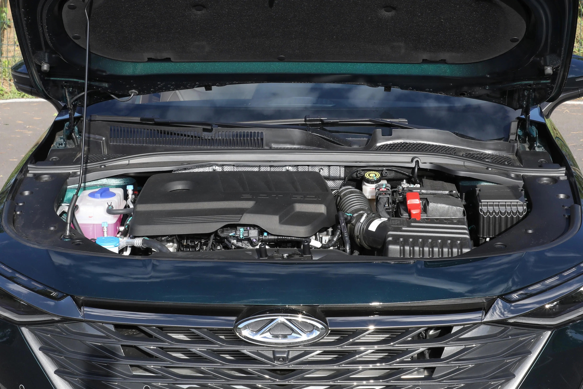 Hãng xe Trung Quốc đã đến Việt Nam tung mẫu đối thủ với Toyota Camry: Giá rẻ hơn hẳn, dùng option của xe sang, màn hình kép 24,6inch - Ảnh 9
