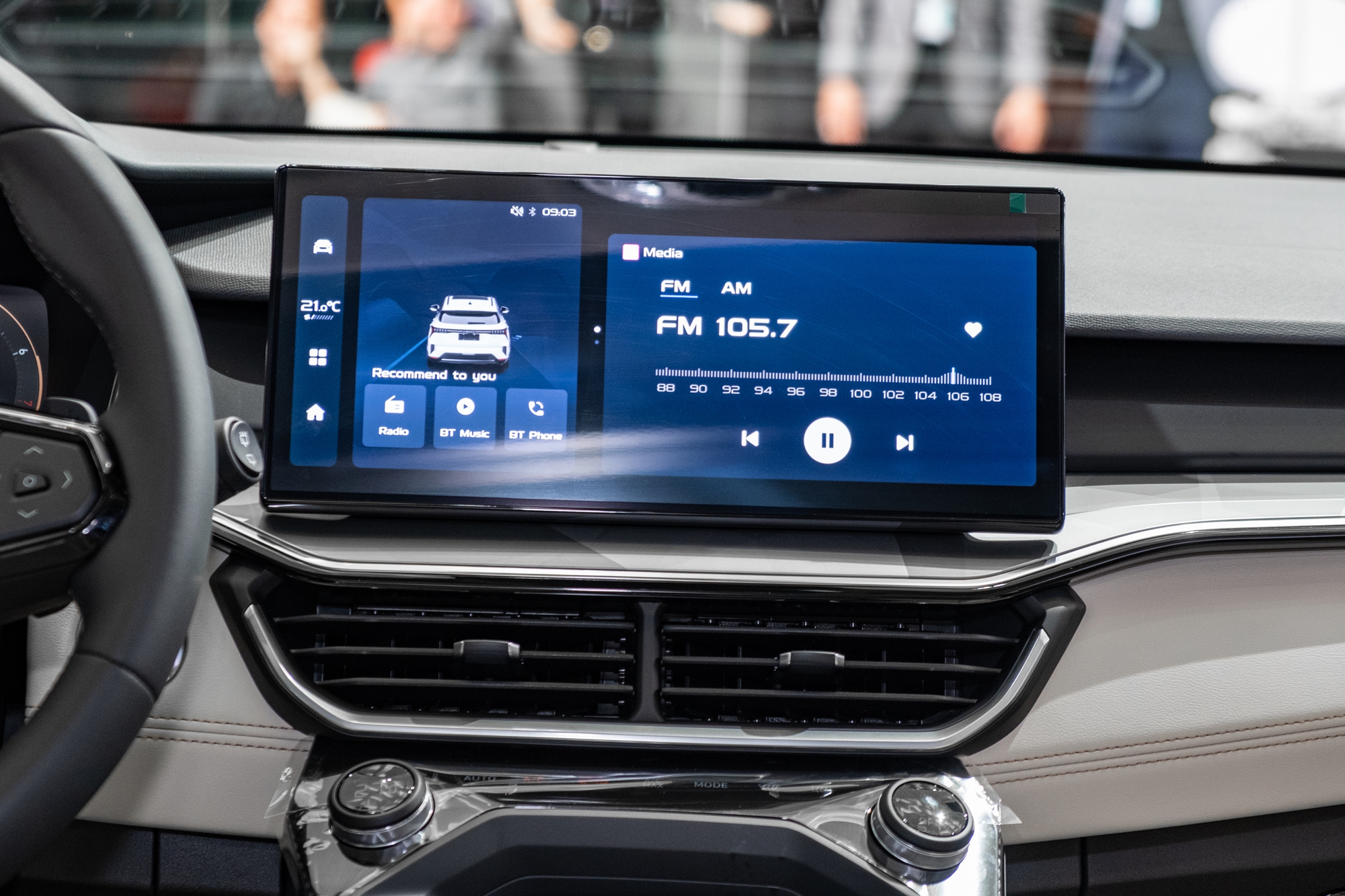 Lynk & Co 06 ra mắt Việt Nam: Giá 729 triệu đồng, động cơ 1.5L tăng áp, hệ thống treo sau đa điểm - Ảnh 16