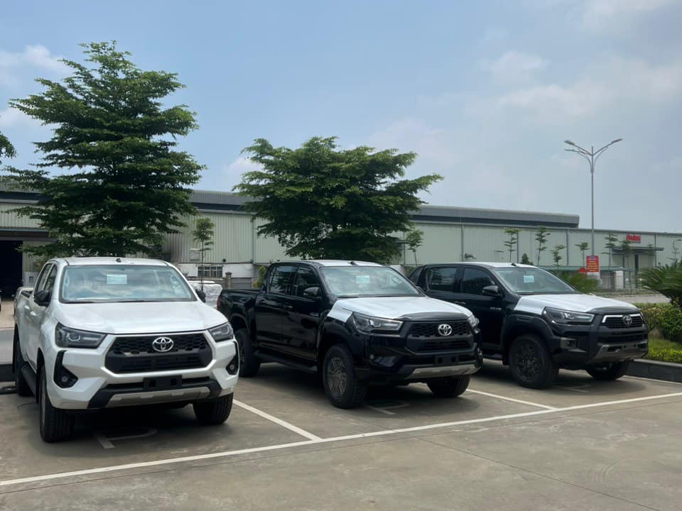 Nhiều bán tải mới ra mắt Việt Nam năm nay đấu Ranger: Triton 2024 lột xác, có mẫu lần đầu xuất hiện, giá dưới 500 triệu đồng - Ảnh 7