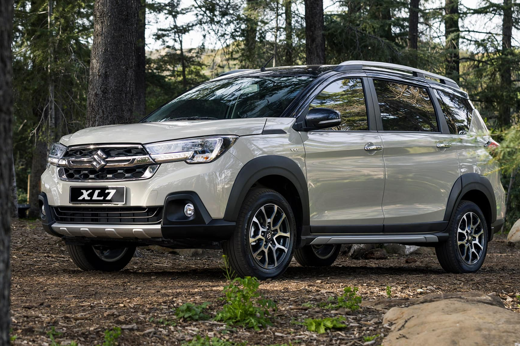 Suzuki XL7 hybrid sắp về Việt Nam lộ loạt nâng cấp mới: Ngoài động cơ tiết kiệm còn thêm đèn tự động, Cruise Control đấu Xpander - Ảnh 7