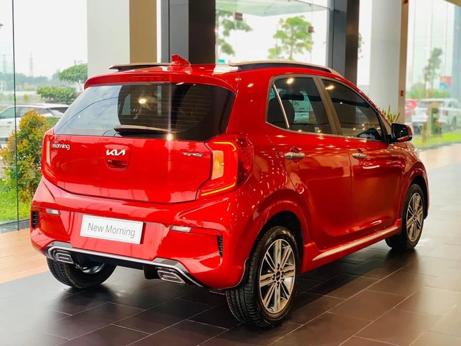 Chênh 11 triệu đồng, Hyundai Grand i10 và Kia Morning bản cao nhất hơn thua gì: Chọn an toàn hay thêm chút tiện nghi và sức mạnh động cơ - Ảnh 4