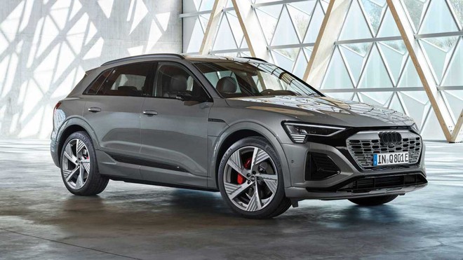 Audi Q8 e-tron chốt lịch ra mắt Việt Nam, đấu Mercedes-Benz EQE SUV bằng giá khoảng 3,8 tỷ đồng - Ảnh 2