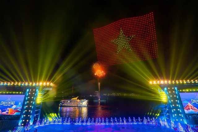 Bản sắc văn hoá cùng công nghệ hiện đại tại Lễ Hội Sông Nước 2024 - Ảnh 6