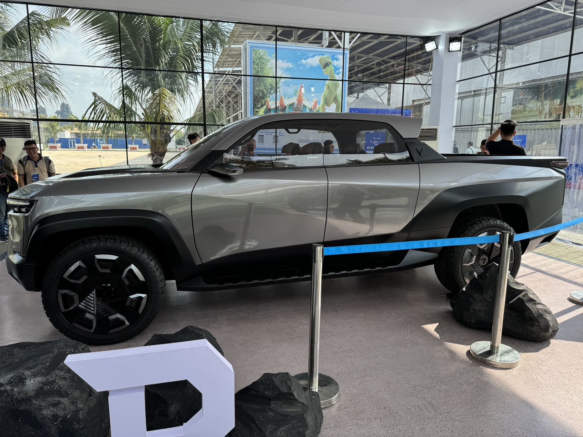 Xe bán tải điện VinFast xuất hiện tại Bình Dương - Ảnh 8