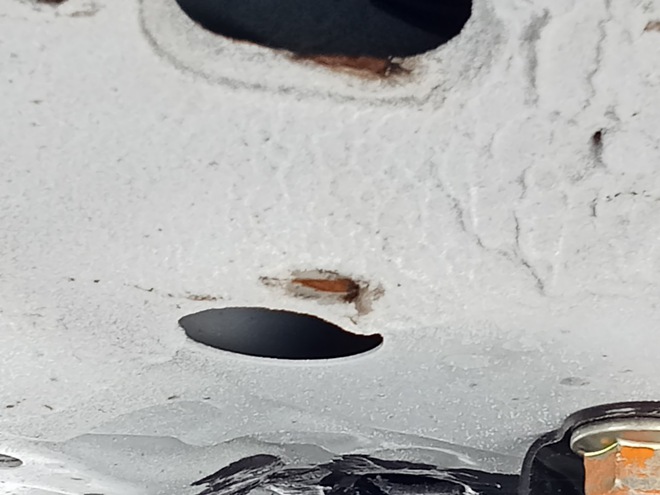 Vừa nhận Honda BR-V đã phát hiện hoen rỉ, chủ xe tại Vĩnh Phúc muốn đổi xe mới, hãng chỉ đồng ý thay phụ tùng và sơn lại - Ảnh 4