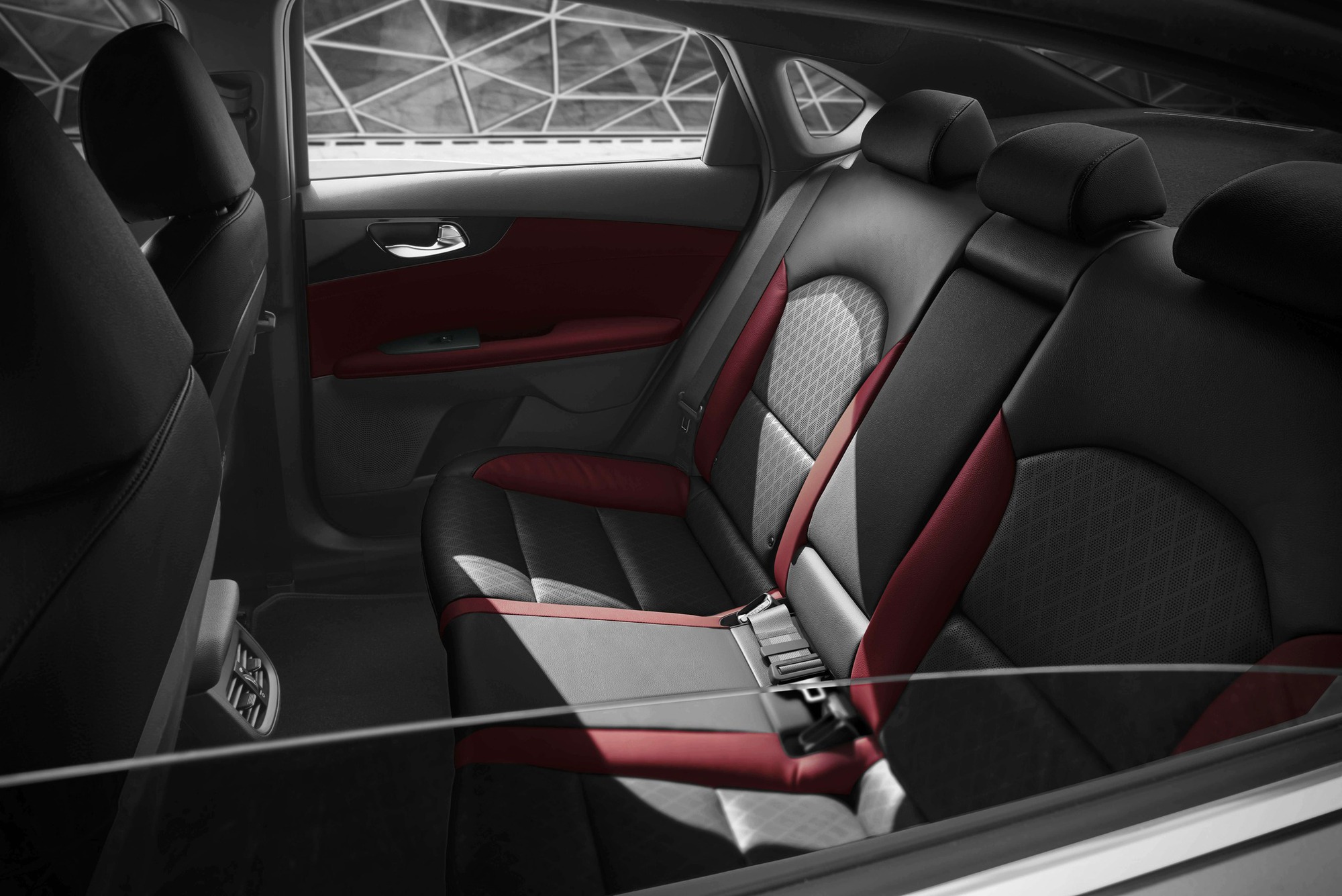 Kia K3 liên tục giảm giá: Ở đại lý nay chỉ ngang Hyundai Accent Đặc biệt, bản cao nhất còn rẻ hơn Corolla Altis bản thấp nhất - Ảnh 11