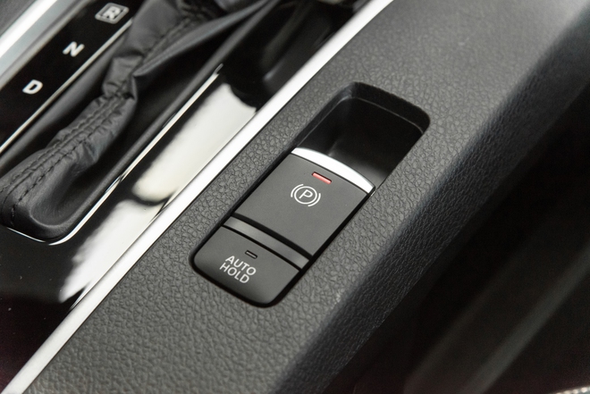 Chi tiết Mitsubishi Xforce Ultimate: Giá từ 705 triệu đồng, thêm 4 điểm quan trọng để đua doanh số cùng Toyota Yaris Cross - Ảnh 26