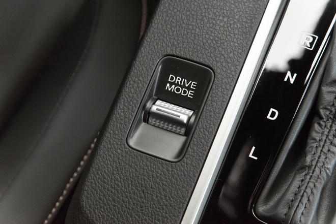 Chi tiết Mitsubishi Xforce Ultimate: Giá từ 705 triệu đồng, thêm 4 điểm quan trọng để đua doanh số cùng Toyota Yaris Cross - Ảnh 27