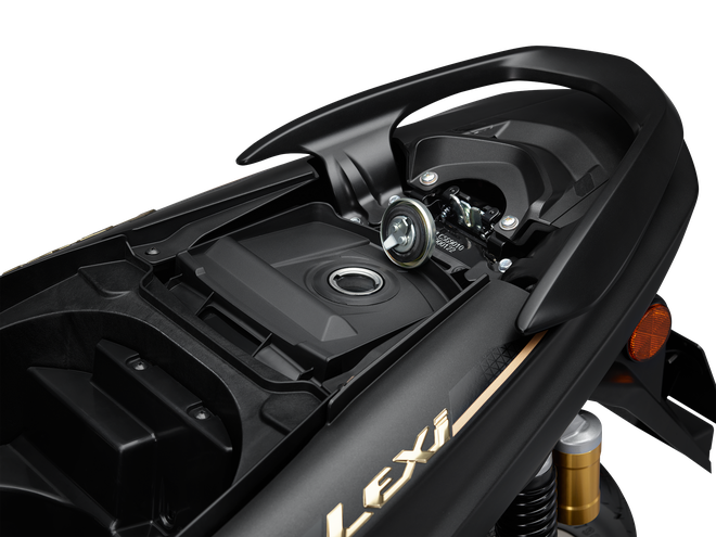 Yamaha LEXi 155 2024 ra mắt Việt Nam: Giá từ 47,6 triệu đồng, có ABS, kết nối điện thoại, làm khó Air Blade, Vario - Ảnh 17