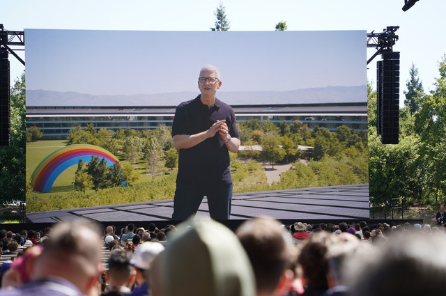 iPhone cho phép thay đổi tuỳ chỉnh trên màn hình chính, tiện lợi thế này sao không làm sớm hơn? - Ảnh 1