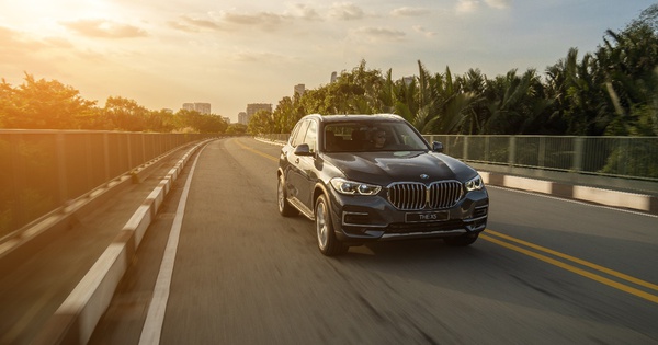Ưu đãi tương đương 50% phí trước bạ khi mua xe BMW