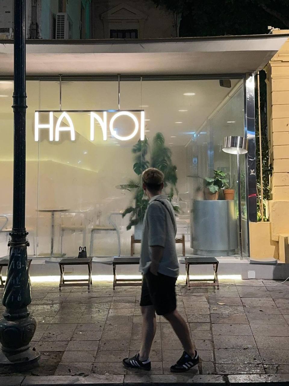 Thực hư tin đồn Phê La Tông Đản ngừng mở 4 giờ sáng, chuyển sang nơi ngắm bình mình cực đỉnh khác tại Hà Nội - Ảnh 13