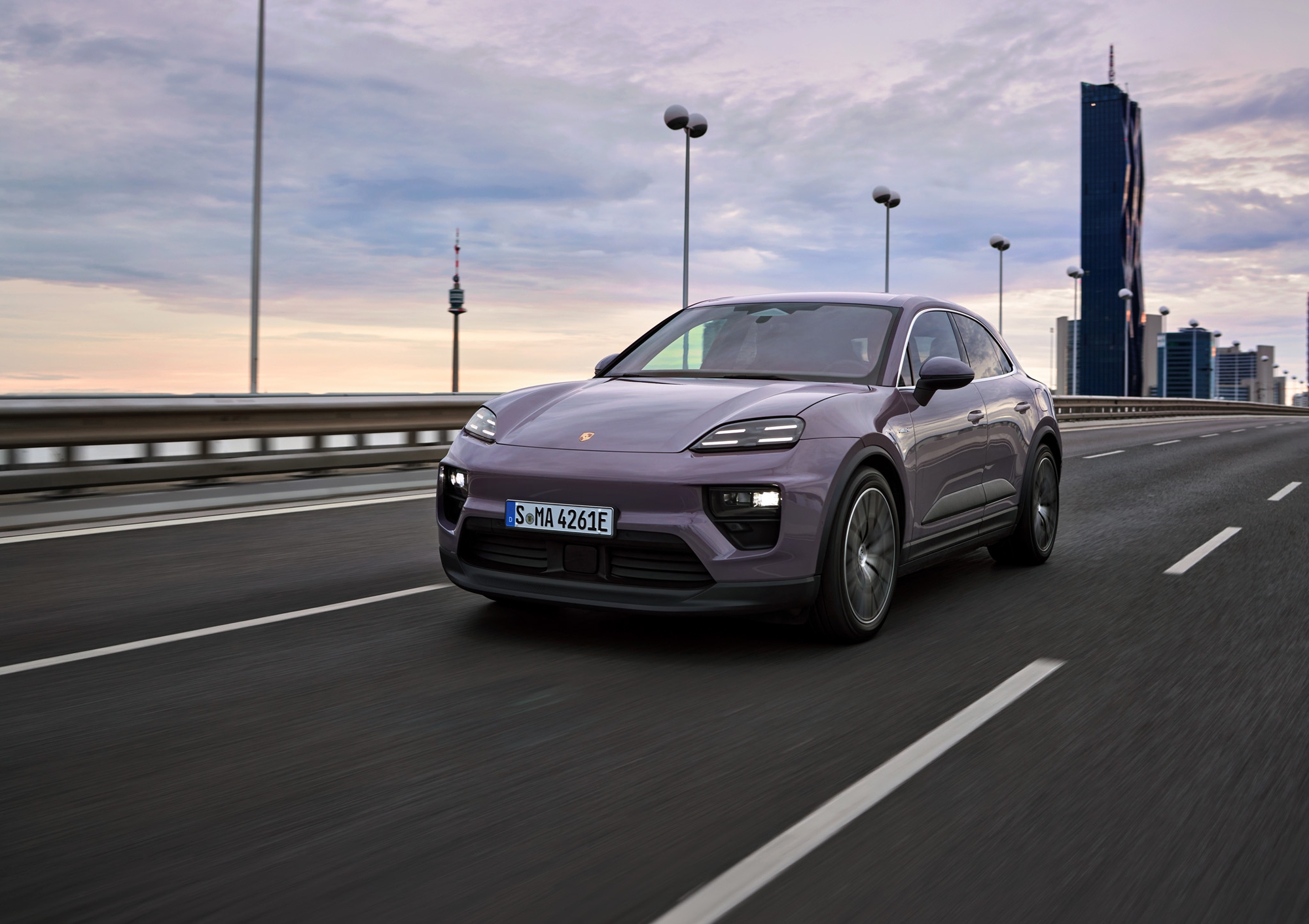 Loạt xe điện ra mắt Việt Nam nửa cuối 2024: Hầu hết là xe Trung Quốc, giá từ vài trăm triệu tới hàng tỷ đồng - Ảnh 6